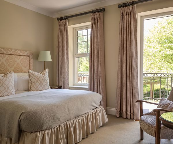 Luxury Double Room with Kenmare View