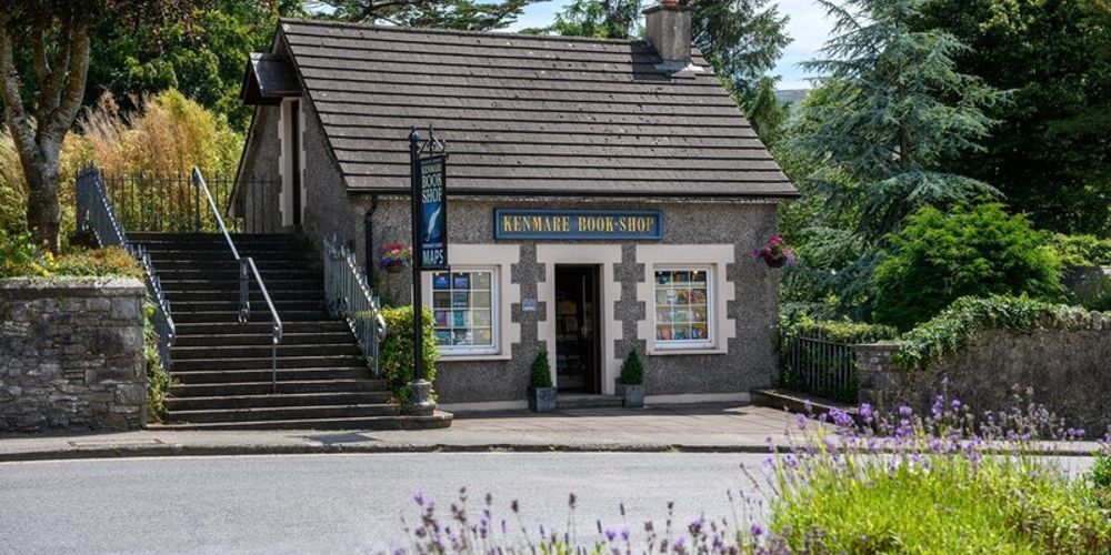 Kenmare Book Shop County Kerry TI73EPI (2)