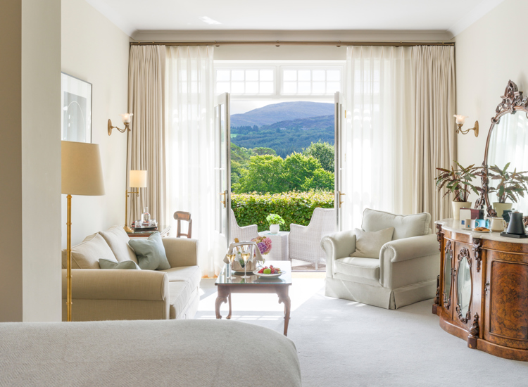 PARK SUITE